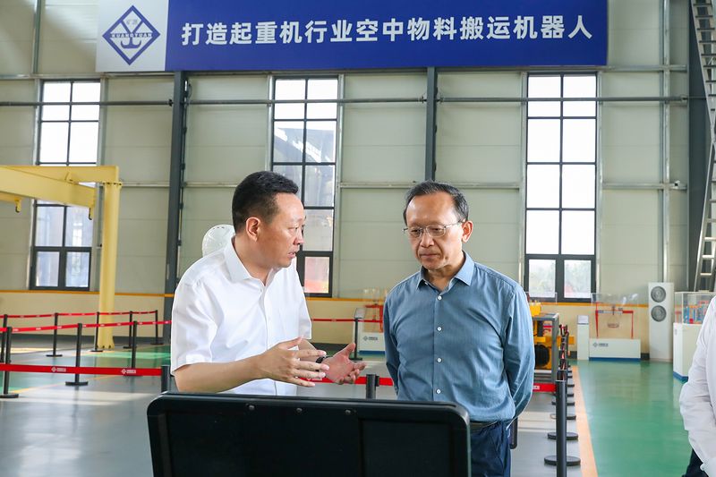 河南省副省长李涛莅临河南矿山智能产业园调研